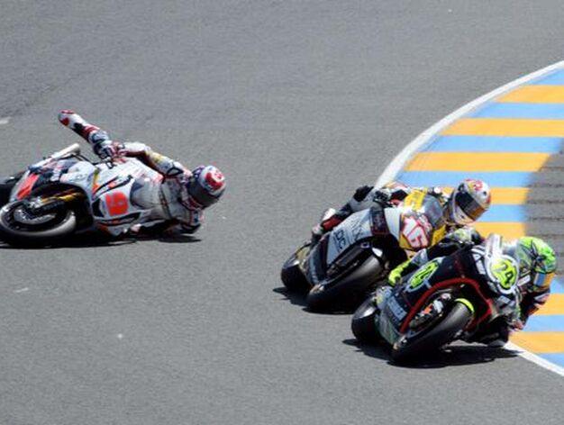 Lorenzo, El&iacute;as y Pol Espargaro firman otro triplete espa&ntilde;ol, esta vez en el Gran Premio de Francia. / AFP