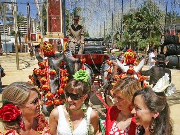 Flamencas guapas y enganches de post&iacute;n, dos de las estampas con m&aacute;s empaque y elegancia del Gonz&aacute;lez Hontoria.

Foto: Pascual