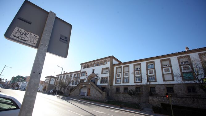 Vista exterior del Centro de Internamiento de Extranjeros (CIE) de Algeciras.