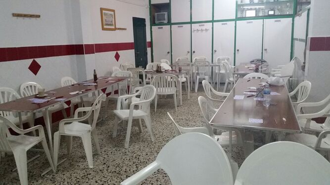 Uno de los locales de la provincia de Cádiz en los que la Policía de la Junta desmanteló un bingo ilegal.
