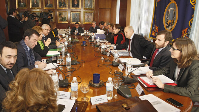 Reunión del consejo rector de Las Aletas que aprobó la reserva anulada.