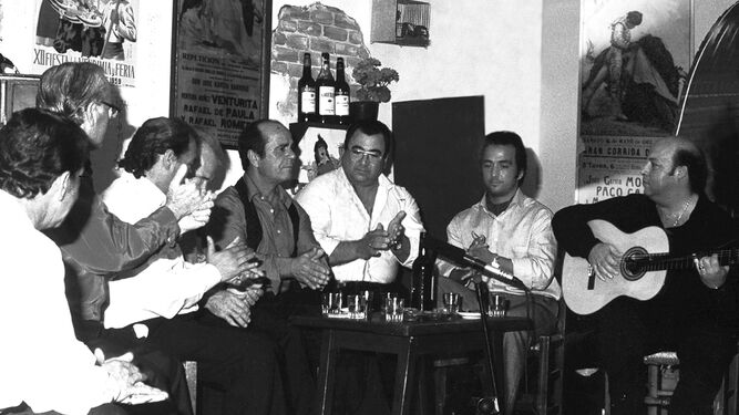 Una imagen del espectáculo del que ha salido el disco de la serie 'Flamenco y Universidad'.