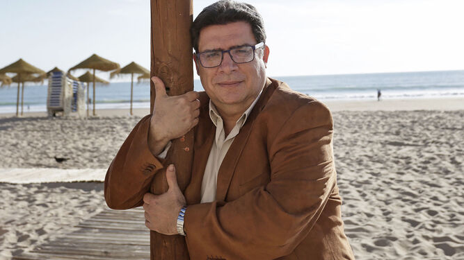 Rafael Marín, coordinador de la Colección sin Fronteras.