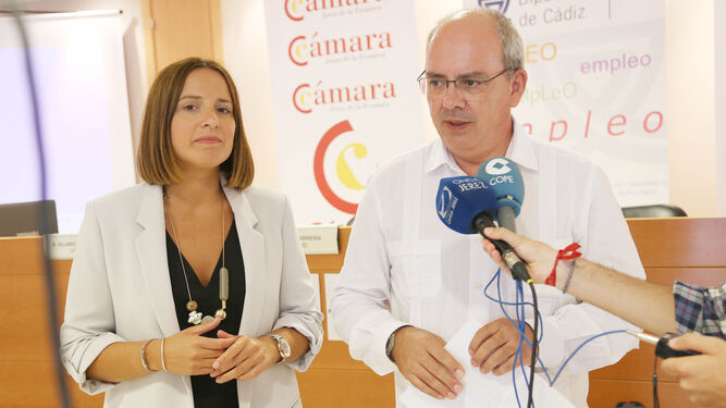 Ana Carrera y Javier Sánchez momentos previos a la clausura del programa.