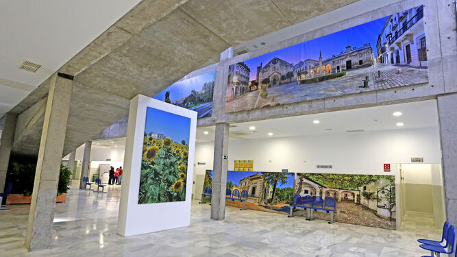 Una imagen del vestíbulo del nuevo centro de salud de La Milagrosa.