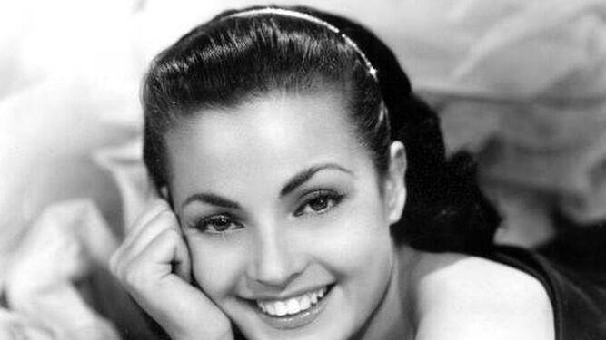 La actriz Carmen Sevilla y su radiante sonrisa en una foto a mediados de los años 50