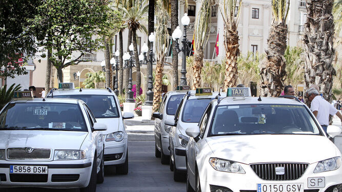 La parada de taxi de San Juan de Dios, en el centro de Cádiz, en una imagen de archivo