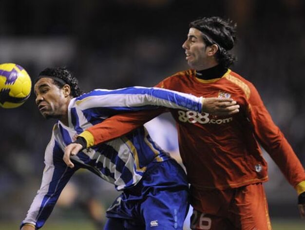Bodipo pelea con Crespo.

Foto: Agencias