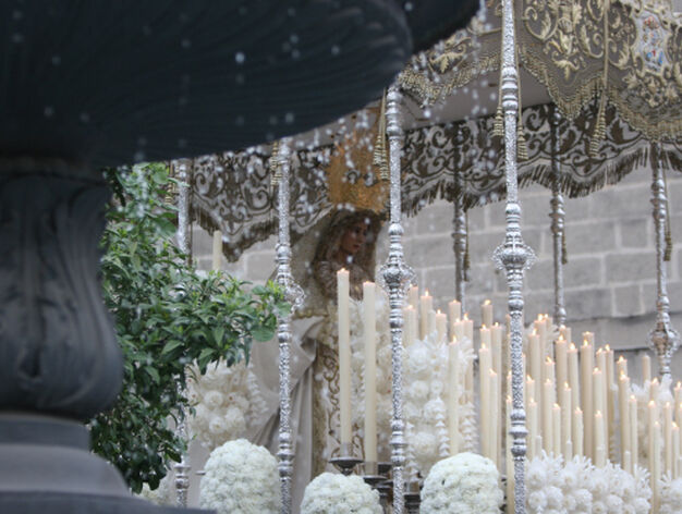 Madre de Dios de la Misericordia, por la plaza de Santiago. 

Foto: Juan Carlos Toro
