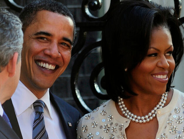 Michelle y Barack Obama delante del 10 de Downing Street

Foto: Reuters