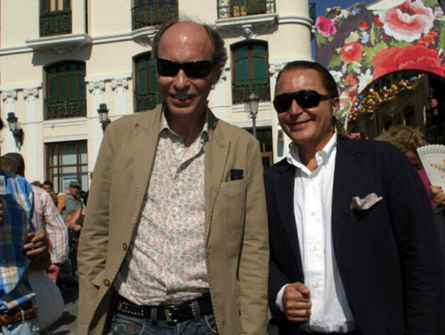 Los dise&ntilde;adores Vitorio y Lucchino volvieron por segundo a&ntilde;o consecutivo a la ciudad del Tajo. 

Foto: Punto Press