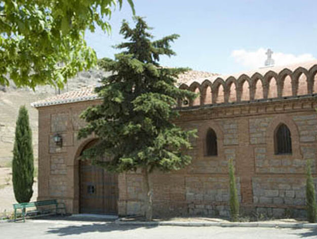 Ayuntamiento de La Calahorra. Ermita de San Gregorio.