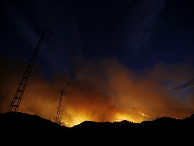 Im&aacute;genes del incendio de la Costa del Sol

Foto: EFE/ Reuters/ Lectores