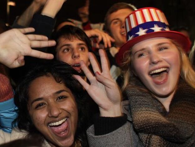 Seguidores de Obama celebran su victoria en Washington.

Foto: Reuters