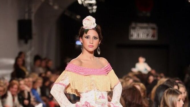 Colecci&oacute;n 'Me embrujaste' - MB Pasarela Flamenca de Jerez 2013