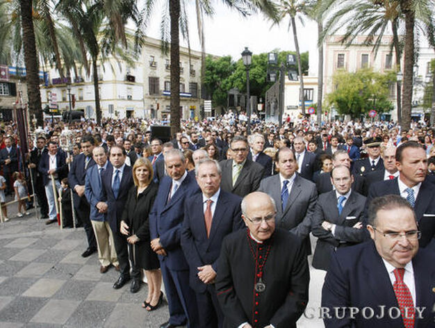 La dolorosa de 'los Jud&iacute;os' recibe ante Santo Domingo la Medalla de Oro de la ciudad

Foto: Pascual
