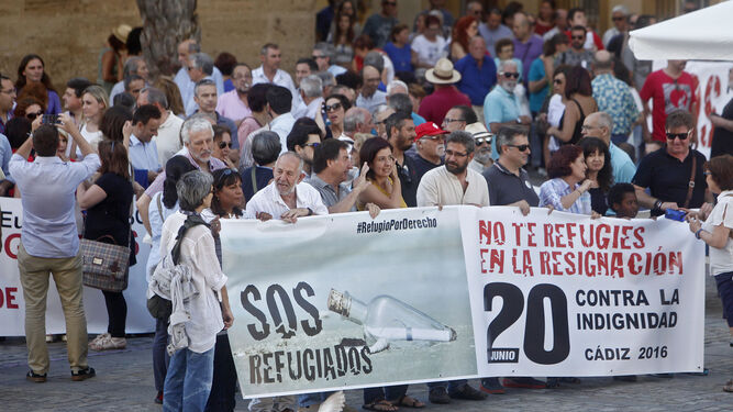 Manifestación a favor de los refugiados celebrada en Cádiz.