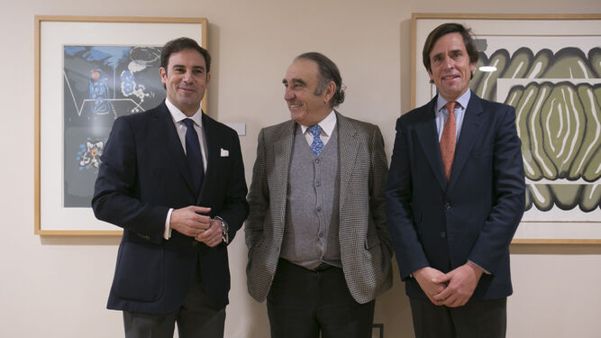 Miguel Báez Spínola 'Litri', Ricardo Gallardo y Eduardo Dávila Miura, momentos antes de la mesa redonda.