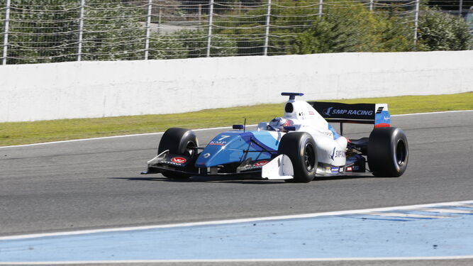 Orudzhev (Fórmula V8 3.5), rodando en Jerez el pasado mes de octubre.