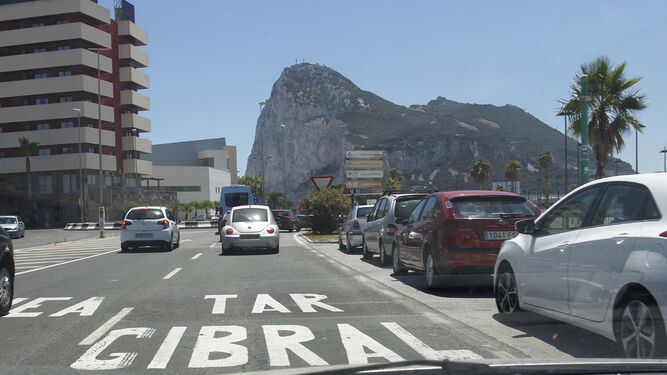 Accesos al Peñón de Gibraltar.