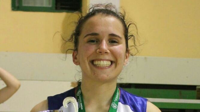 La jerezana María Lozano, campeona con el CB Gades