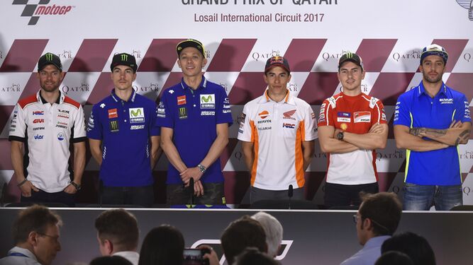 Maverick Viñales, Valentino Rossi y Marc Márquez, protagonistas en el arranque del Mundial de MotoGP.