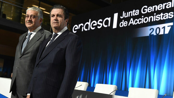 Borja Prado, presidente de Endesa, y José Bogas, consejero delegado de la eléctrica, ayer en la junta de accionistas.