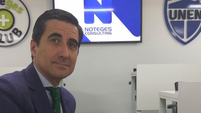 José Cepero, ayer en Sevilla, en la sede de Noteges Consulting, donde mantuvo un encuentro con su red de profesionales.