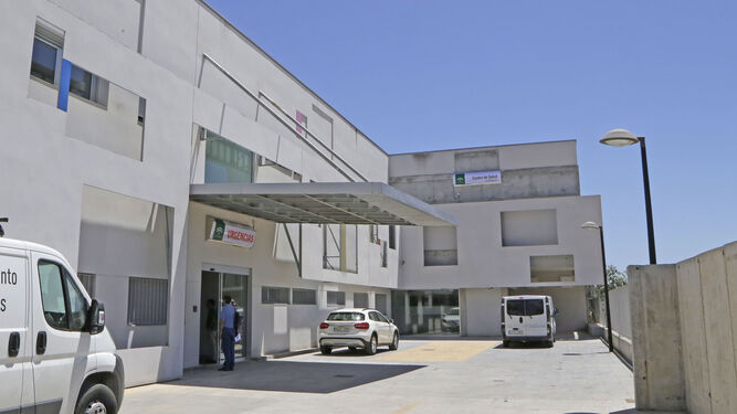 Vista de la entrada del nuevo centro de salud.