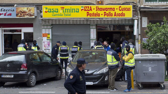 Operación policial contra yihadistas en Málaga en 2014.