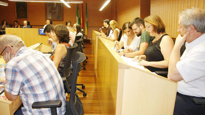 Una imagen del último Pleno Ordinario del curso político, celebrado durante la tarde de ayer en el Ayuntamiento de El Puerto.