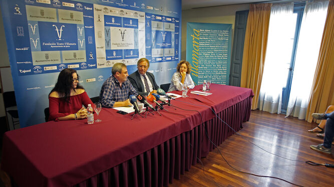 Rueda de prensa ayer de la presentación del concierto del Coro del Teatro Villamarta.