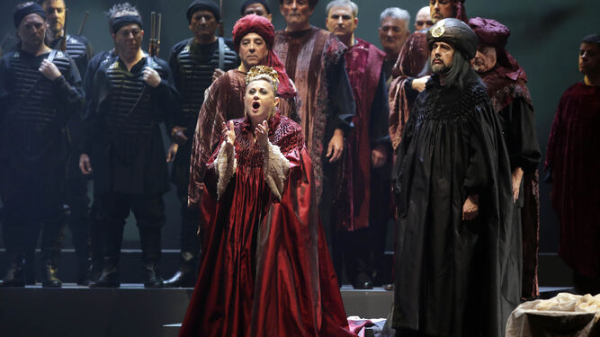 Un momento de la actuación de la soprano Maribel Ortega el pasado sábado en el Teatro Villamarta.