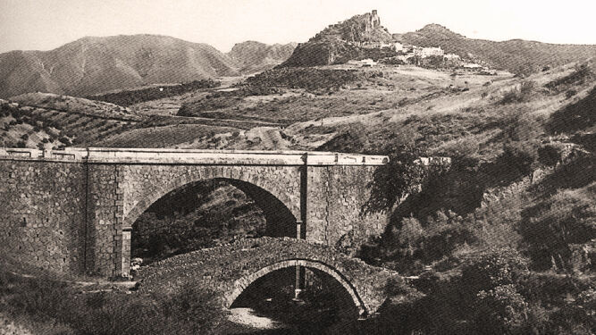 Puente viejo de Zahara.
