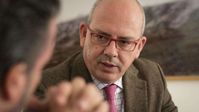 Javier Sánchez Rojas, durante la entrevista en la sede de la CEC.