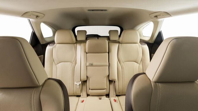 Galer&iacute;a de fotos del nuevo Lexus RX L: el SUV de 7 plazas