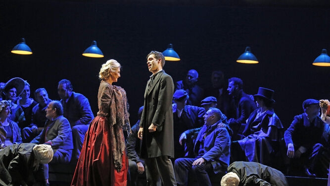 Un momento del ensayo general ayer de la ópera 'Fausto' en el Teatro Villamarta.