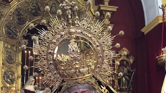 La Santísima Virgen de la Piedad en el besamanos ofrecido el pasado domingo en la capilla del Calvario.