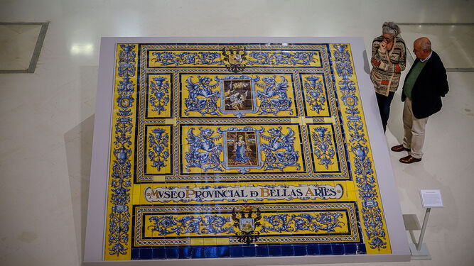 El panel que abre la muestra y que estuvo en la fachada del Museo Provincial de Bellas Artes.