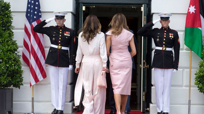 Rania de Jordania y Melania Trump en la Casa Blanca