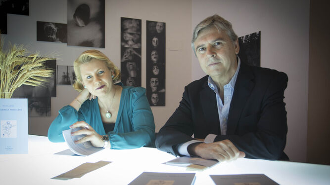 Rocío Fernández Berrocal y Víctor Jiménez en la galería Cobertura.
