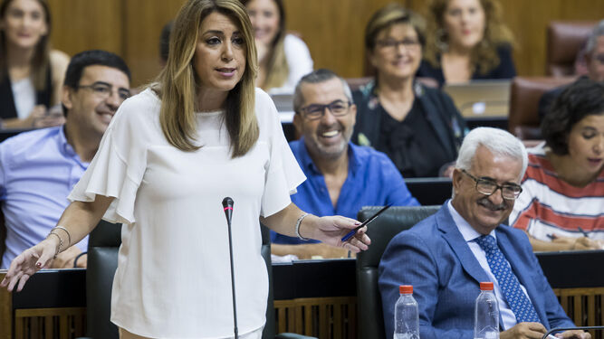 Susana Díaz en la sesión plenaria del jueves pasado.