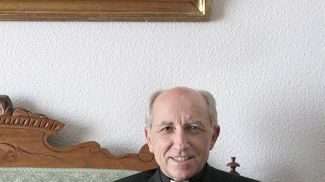 Monseñor García Burillo.