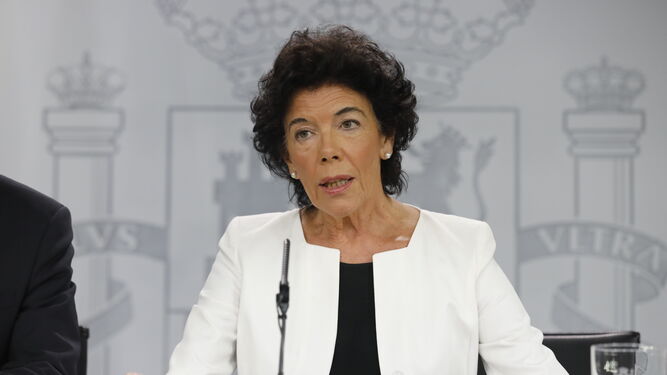 Isabel Celaá, tras el Consejo de Ministros.