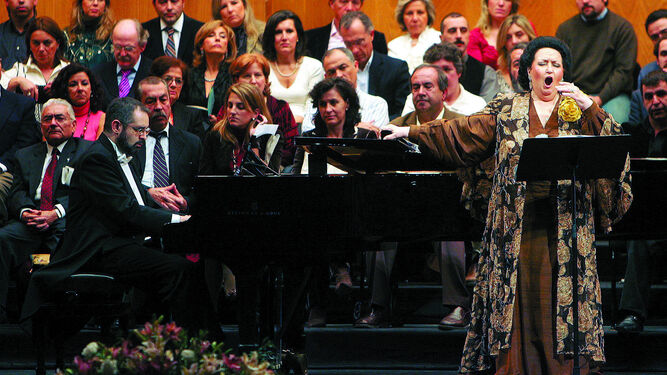 Un momento de la actuación de Montserrat Caballé en el Villamarta en noviembre de 2006.