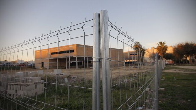 El centro de salud de Camposto, a medio construir, en una imagen de archivo.