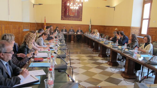 Reunión para la comisión de coordinación en la Audiencia de Granada