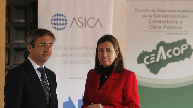 Ignacio Sánchez de Mora, presidente de Asica, y Ana Chocano, presidenta de Ceacop