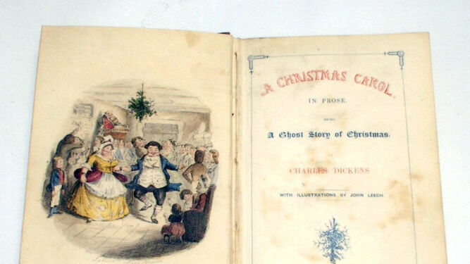 Una edición de 'Cuento de Navidad' de Dickens.