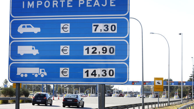 Información con los precios del peaje de la autopista AP-4.